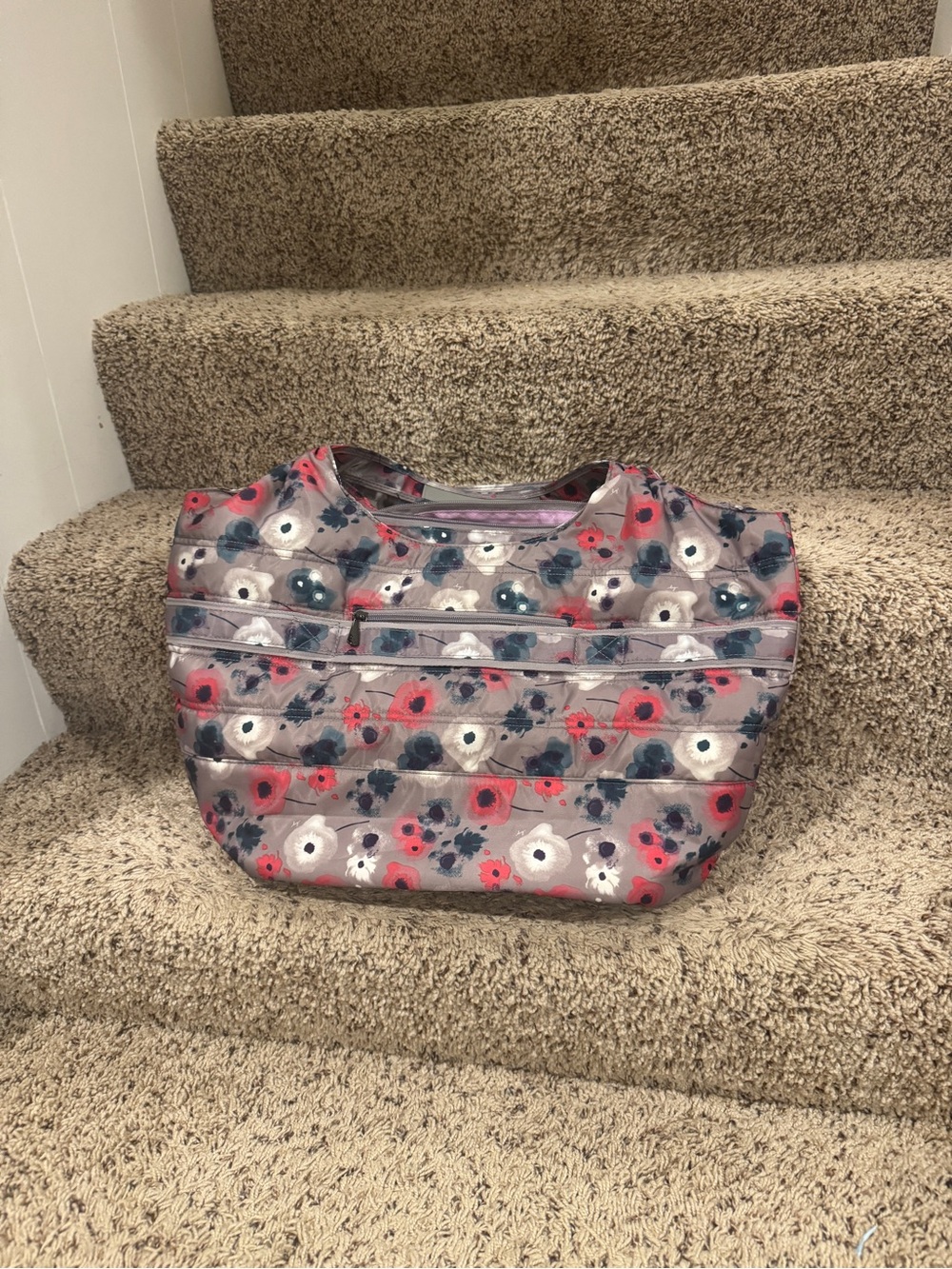 Lug Gondola Tote in Gray, Coral and Navy